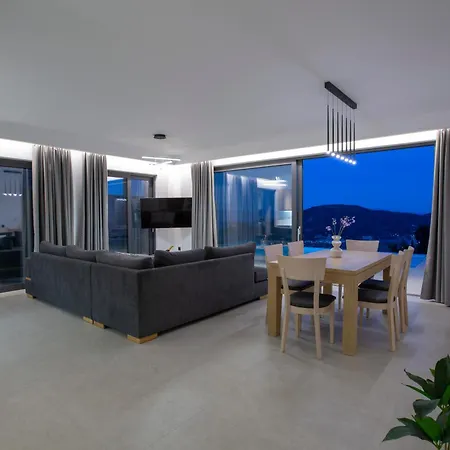 Villa Oriens